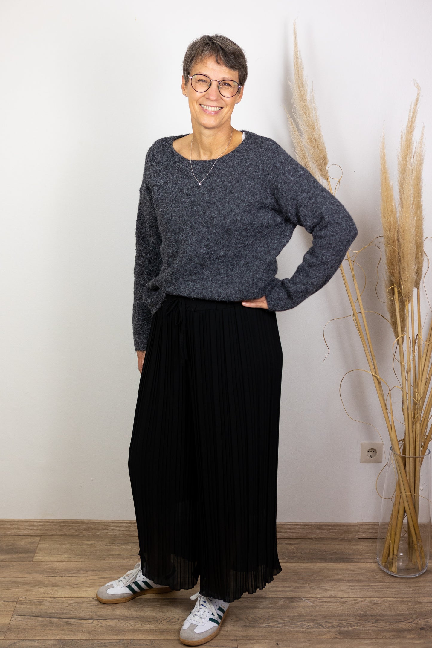 Plisseehose "Tania" schwarz