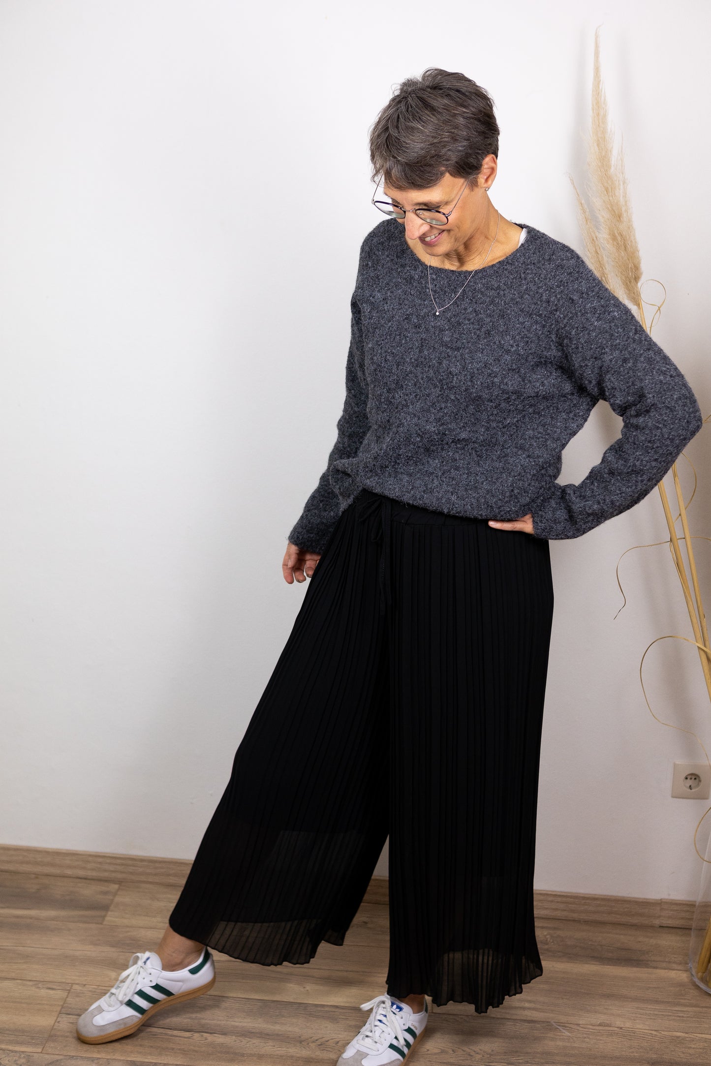 Plisseehose "Tania" schwarz