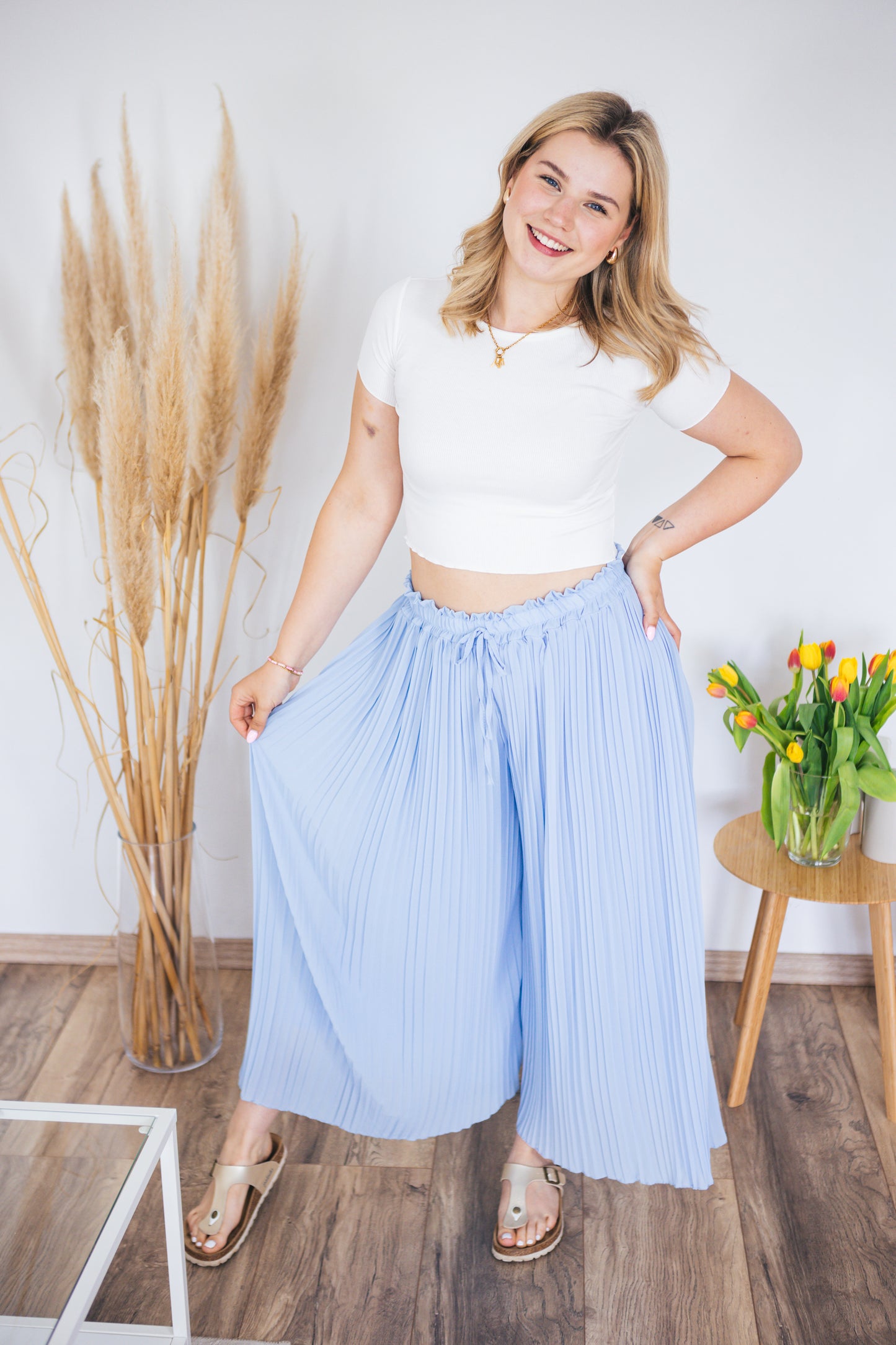 Plisseehose "Tania" hellblau