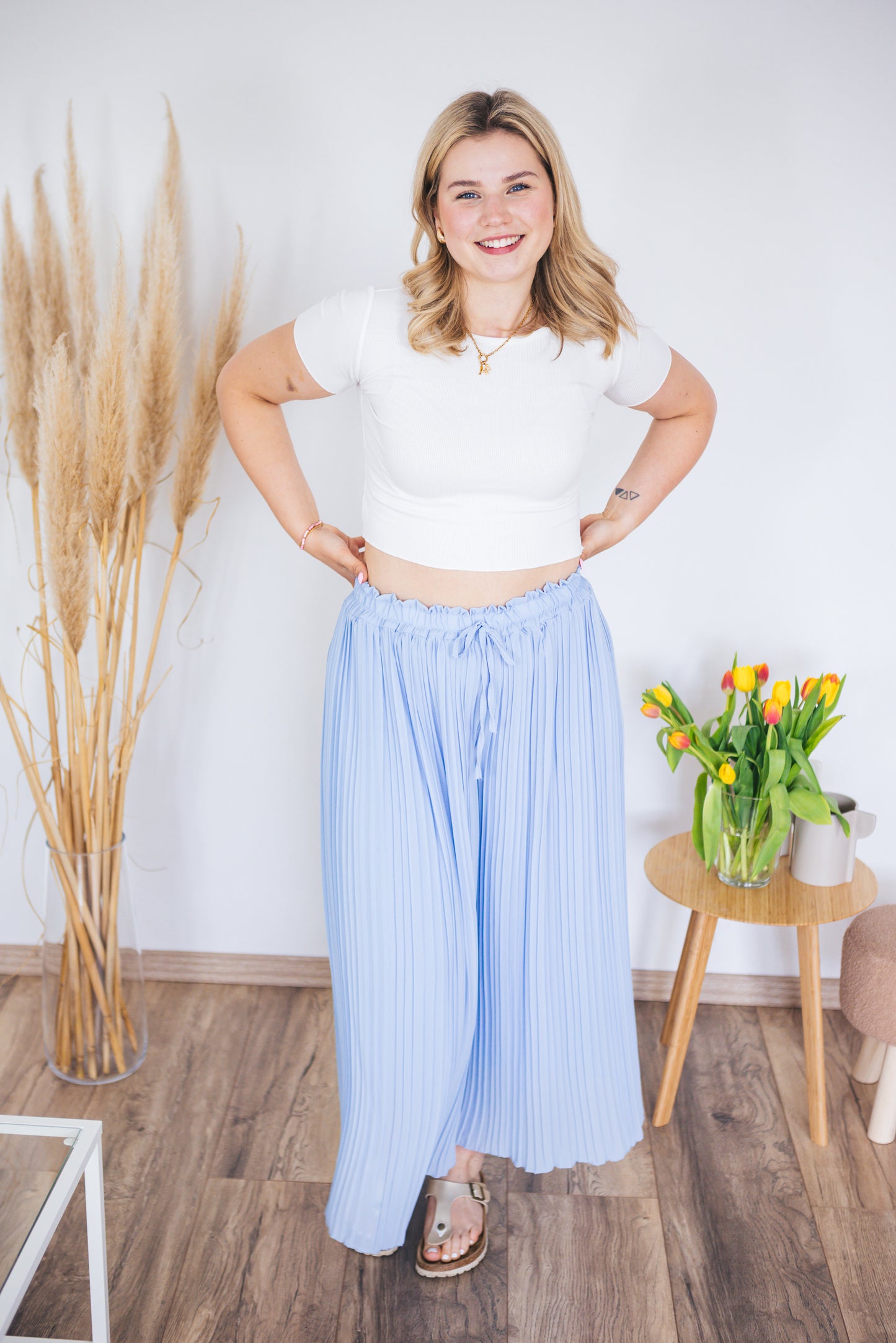 Plisseehose "Tania" hellblau